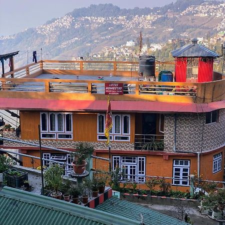 Lotus Homestay Дарджилинг Екстериор снимка